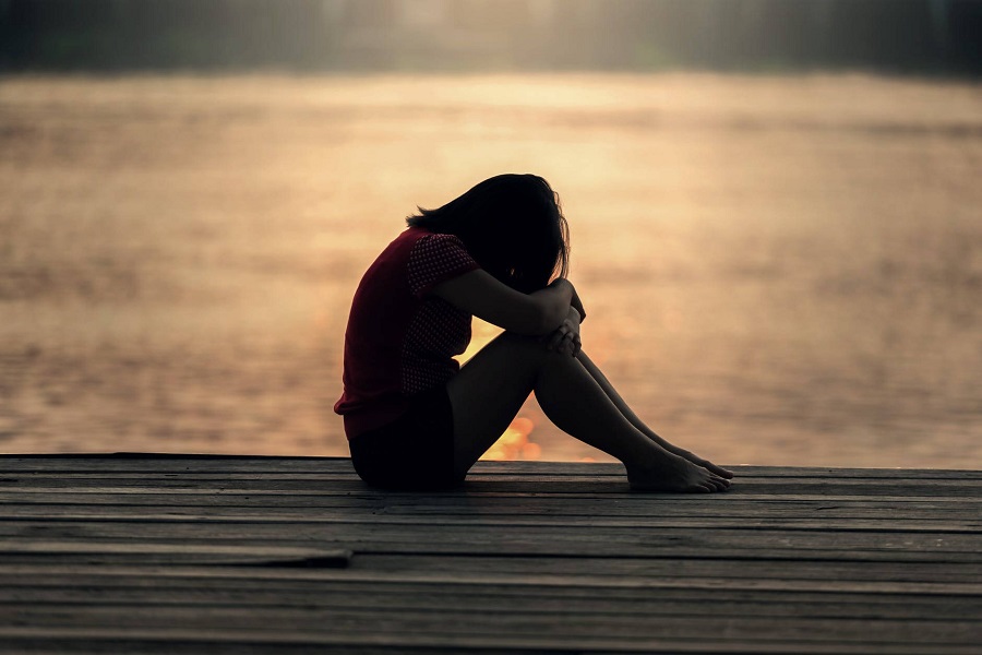 UNDERSTAND THE DIFFERENCE BETWEEN DEPRESSION, SADNESS AND GRIEF