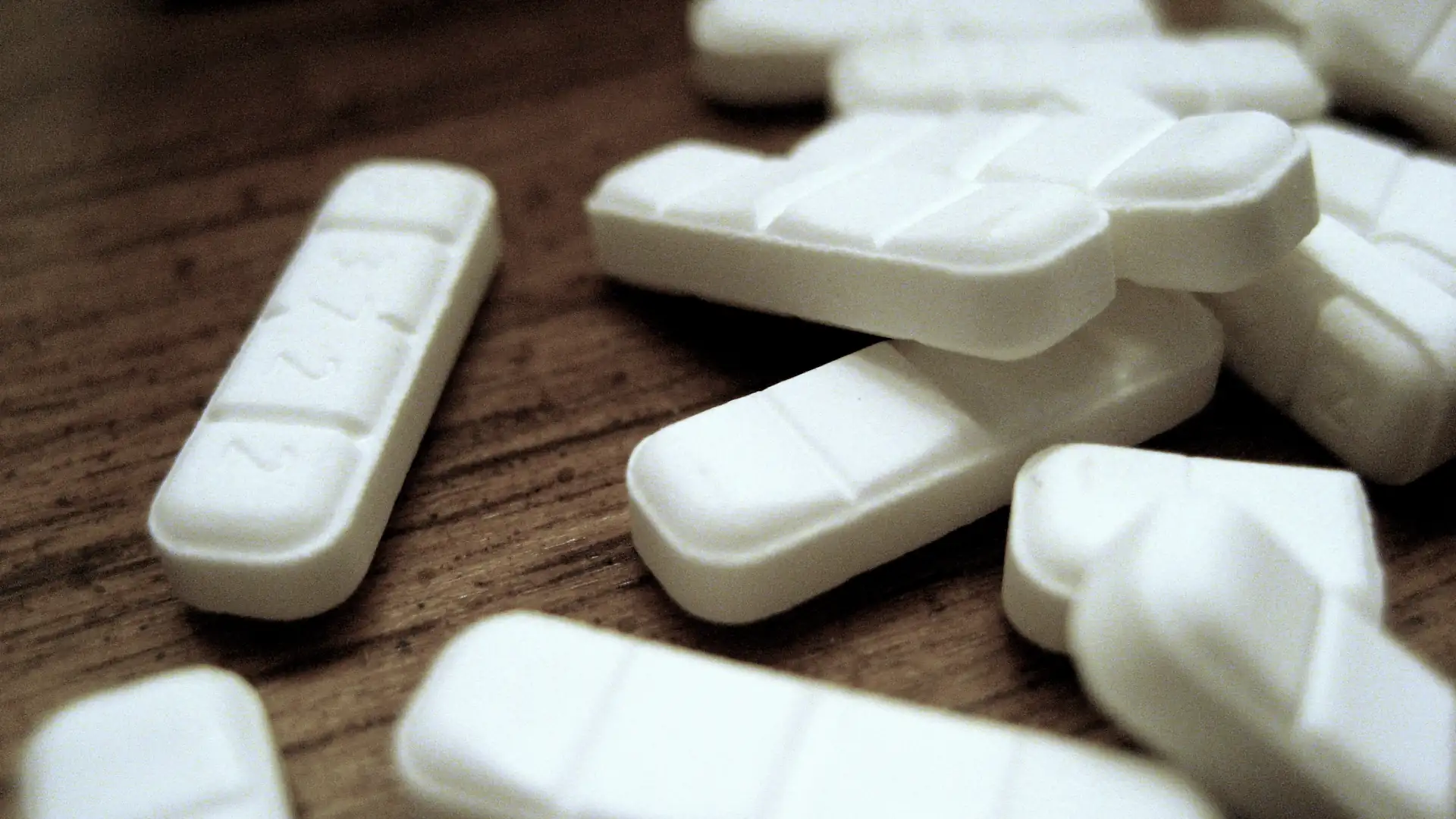 Buying Xanax Online: What You Need to Know About Purchasing Anxiety Medication